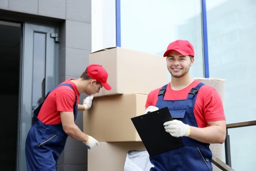Detailed planning checklist for a home move in Hampstead